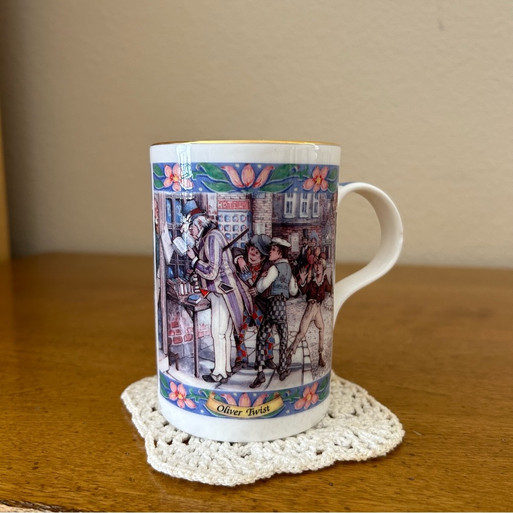Sadler oliver twist cup